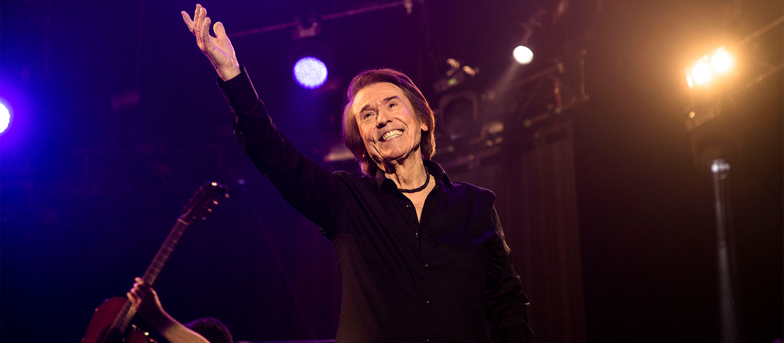 'RAPHAEL 6.0' 60 AÑOS SOBRE LOS ESCENARIOS Raphael regresa a